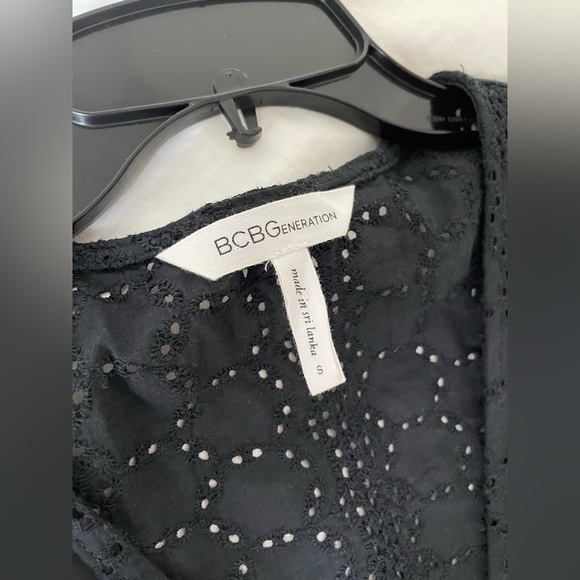 BCBG summer top - Picture 3 of 3